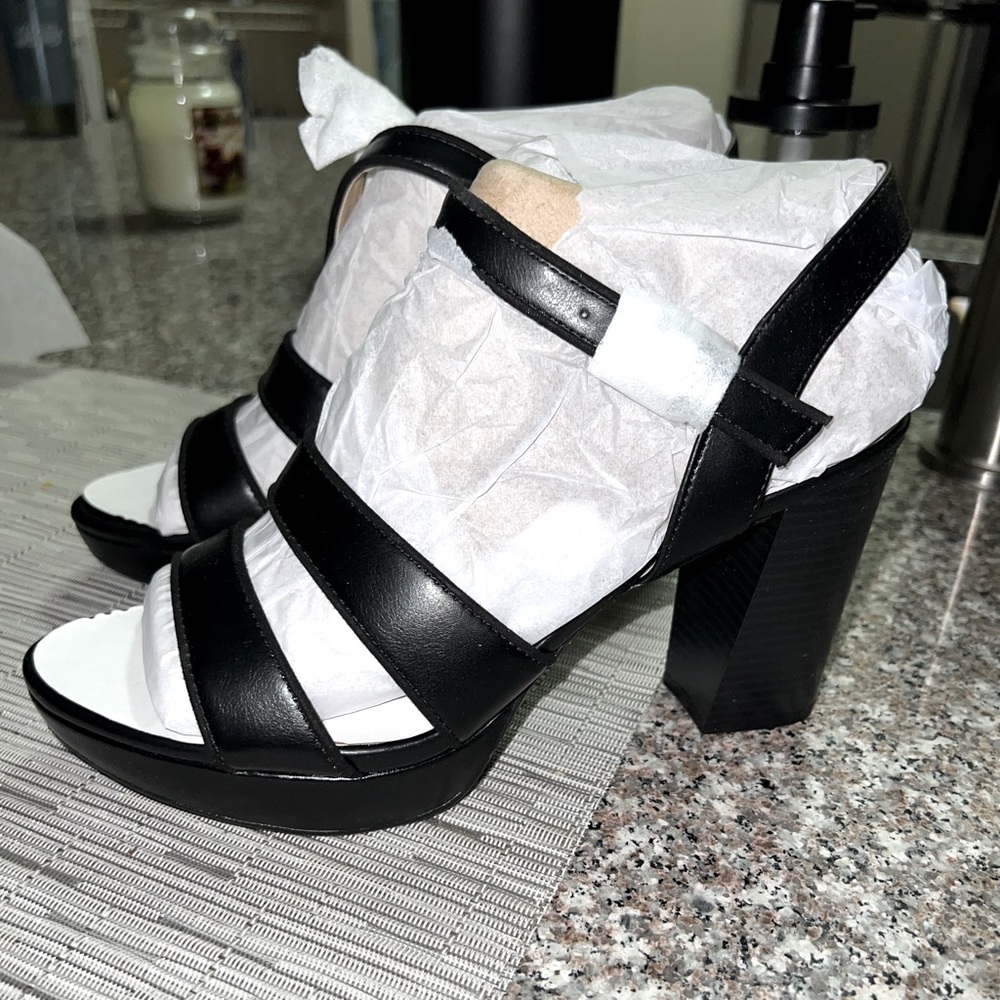 Kamela Jet Black Dress Sandals - Naturalizer